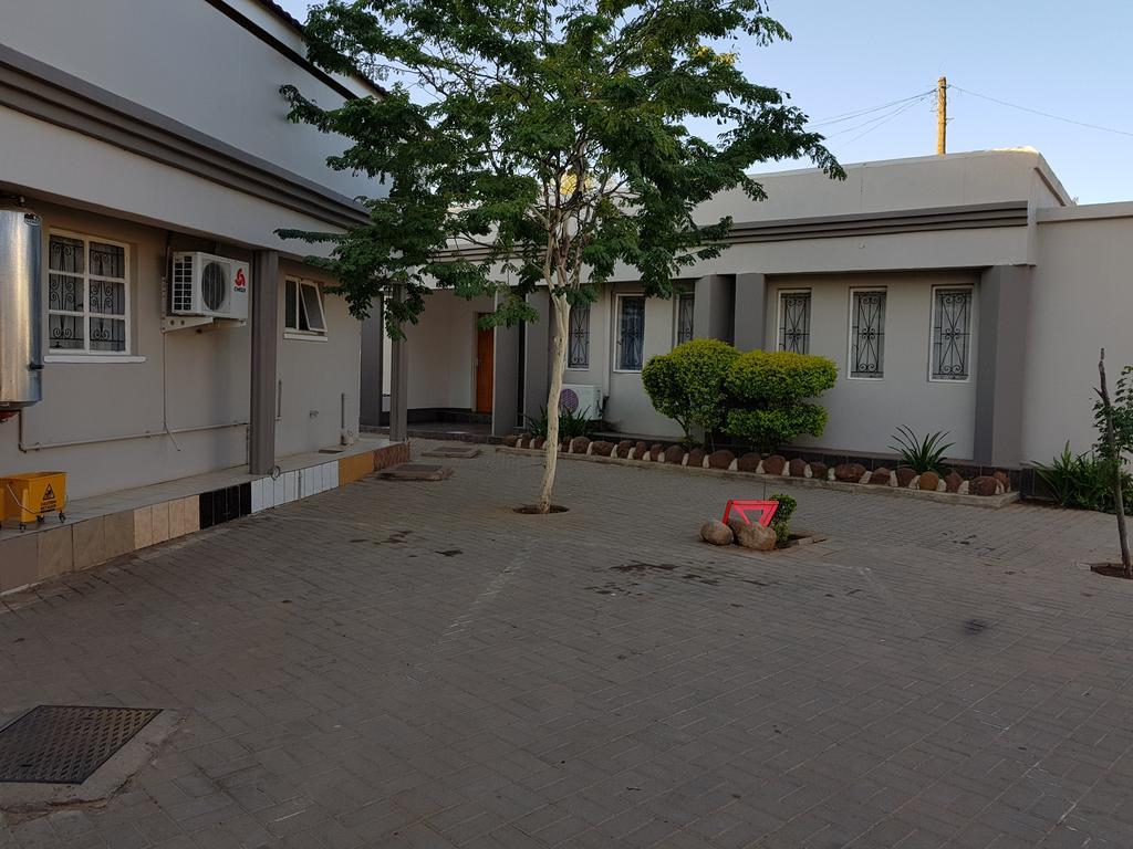 غابورون Batho Pele Lodge المظهر الخارجي الصورة